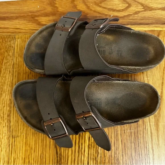 Birkenstock Arizona Sandals - Picture 3 of 9